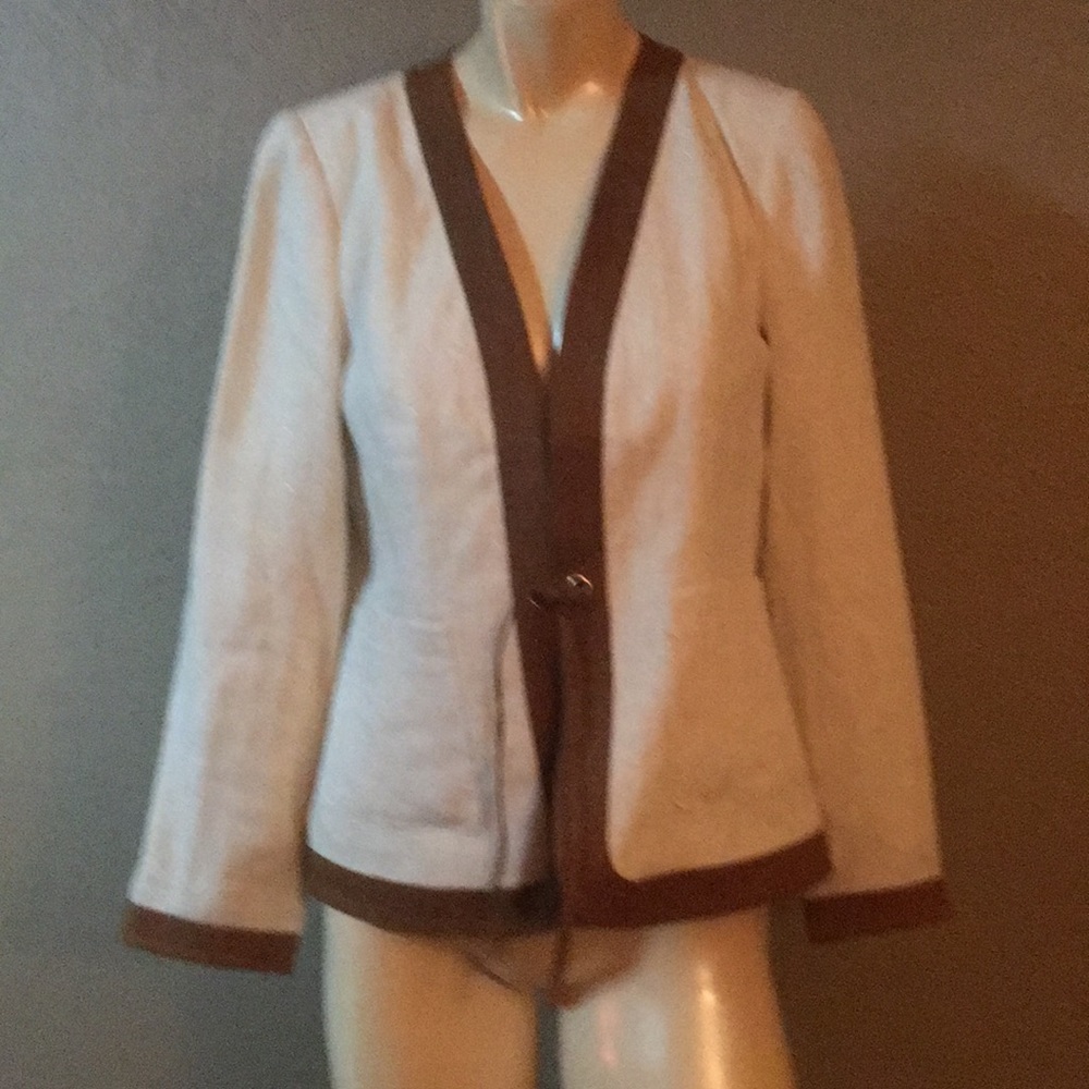 Jacket - Picture 3 of 5